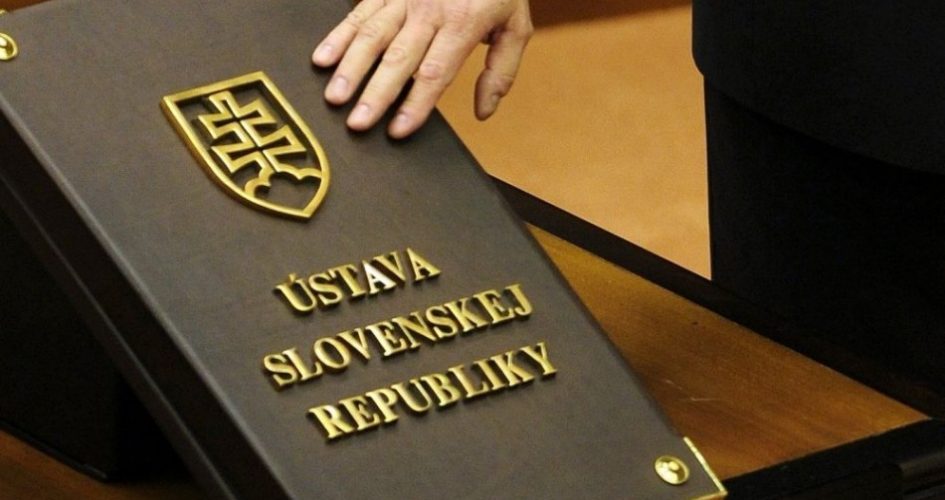 1. september – prijatie Ústavy Slovenskej republiky